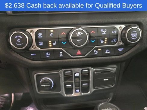 New 2026 Jeep Gladiator Sport AWD/4WD image 21