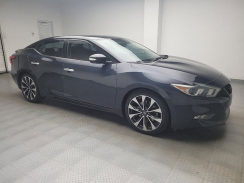 Used 2016 Nissan Maxima SR FWD image 11
