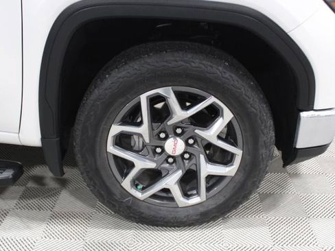 Used 2023 GMC Sierra 1500 SLT w/ X31 Off-Road Package image 44