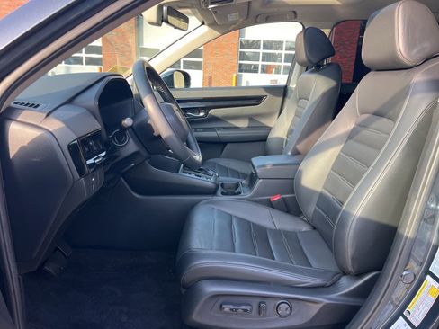 Used 2023 Honda CR-V EX-L image 13