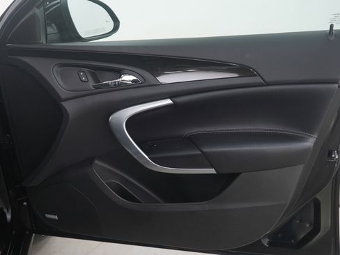 Used 2017 Buick Regal Premium w/ Driver Confidence Package #1 image 9