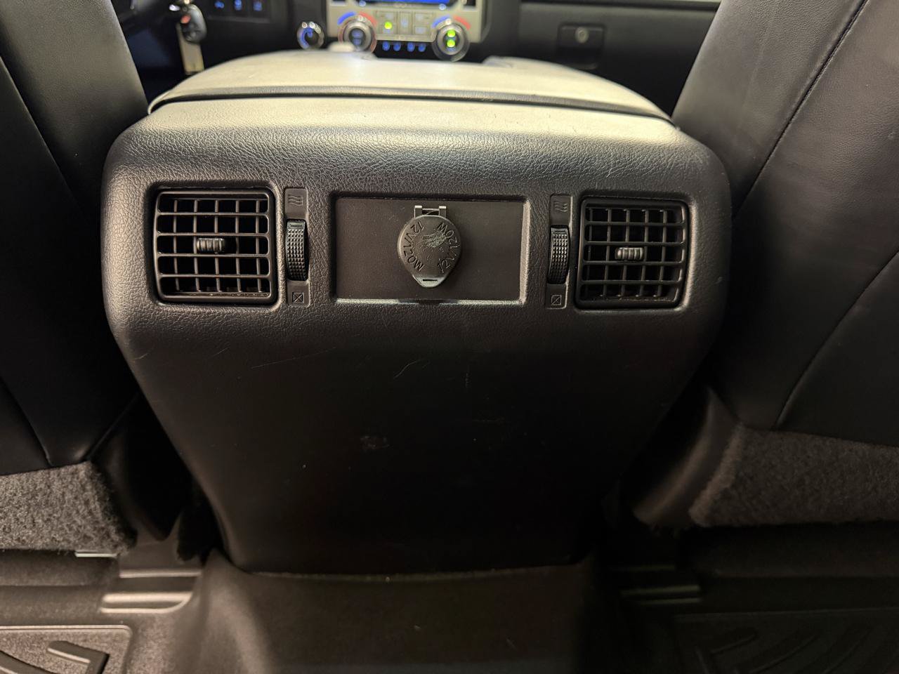 Used 2015 Toyota Tundra Platinum AWD/4WD image 33
