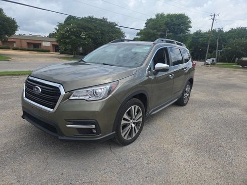 Used 2022 Subaru Ascent Touring AWD/4WD image 3