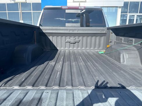Used 2020 Chevrolet Silverado 1500 RST AWD/4WD image 12