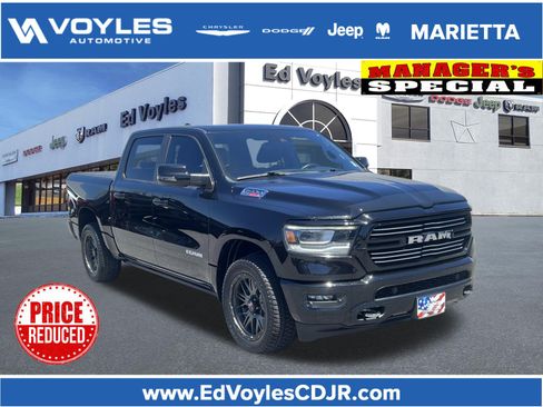 Used 2023 RAM 1500 Laramie AWD/4WD image 1