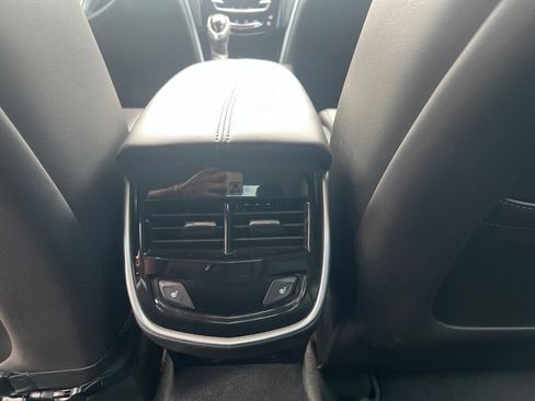 Used 2017 Cadillac XTS Luxury FWD image 17