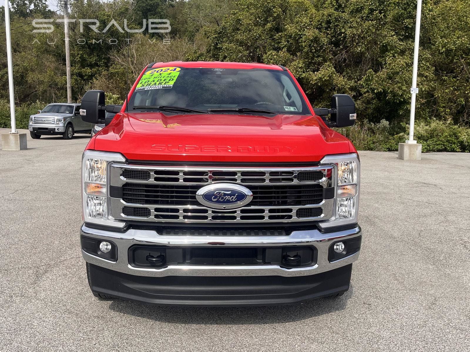 Used 2024 Ford F250 XLT w/ 360-Degree Camera Package AWD/4WD image 3