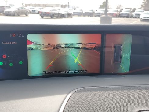 New 2025 Lincoln Nautilus Reserve image 21