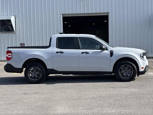 Used 2025 Ford Maverick XLT FWD image 6