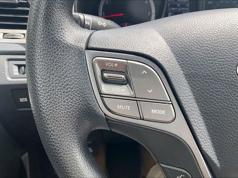 Used 2016 Hyundai Santa Fe Sport FWD image 18