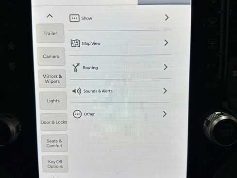 Used 2024 RAM 2500 Laramie image 33