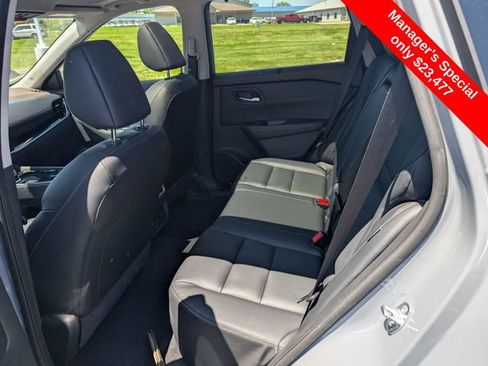 Used 2023 Nissan Rogue SL w/ SL Premium Package AWD/4WD image 9