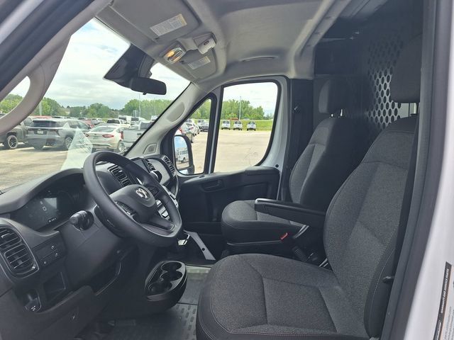 Used 2025 RAM ProMaster 2500 w/ U-Haul Equipment Group FWD image 11