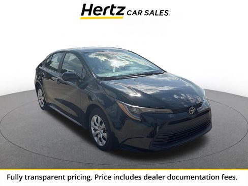 Used 2025 Toyota Corolla LE FWD image 1