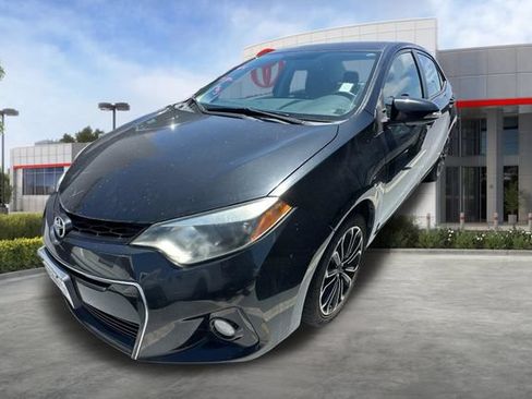 Used 2015 Toyota Corolla S FWD image 3