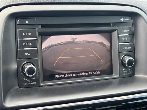 Used 2014 MAZDA CX-5 Touring w/ Bose/Moonroof Package FWD image 5