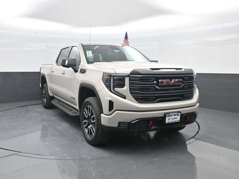 New 2026 GMC Sierra 1500 AT4 w/ AT4 Premium Package AWD/4WD image 2
