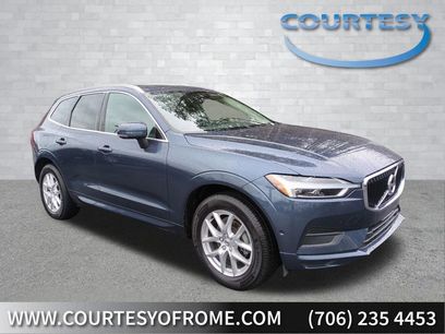 Used 2019 Volvo XC60 T5 Momentum w/ Premium Package