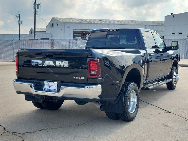 Used 2026 RAM 3500 Tradesman AWD/4WD image 3