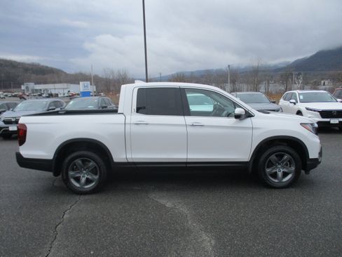 Certified 2023 Honda Ridgeline RTL-E image 4