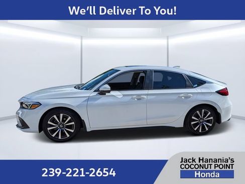 Used 2024 Honda Civic EX-L image 6