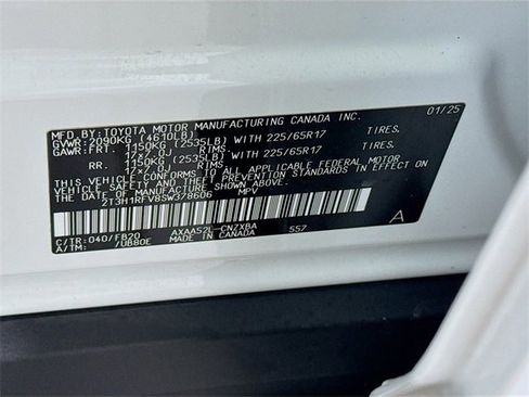 Certified 2025 Toyota RAV4 LE image 30