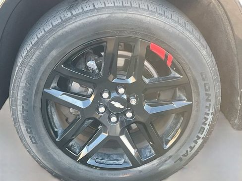 Used 2020 Chevrolet Traverse Premier w/ Redline Edition FWD image 33