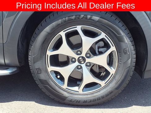 Used 2020 Kia Telluride EX w/ Towing Package FWD image 9