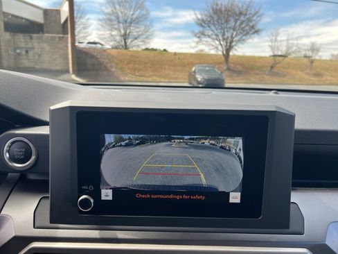 Used 2025 Toyota 4Runner SR5 image 14