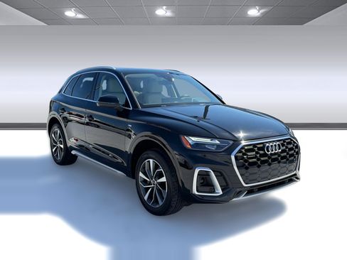 Certified 2023 Audi Q5 2.0T Premium w/ Convenience Package AWD/4WD image 6