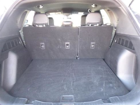 Used 2025 Ford Escape ST-Line image 17