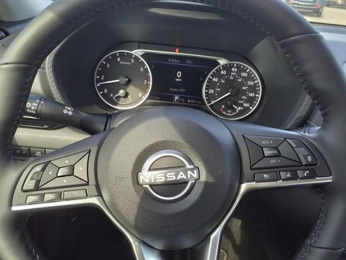 Certified 2025 Nissan Sentra SV w/ All-Weather Package FWD image 10