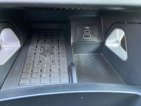 Certified 2025 Ford Ranger Lariat w/ Chrome Accent Package AWD/4WD image 42