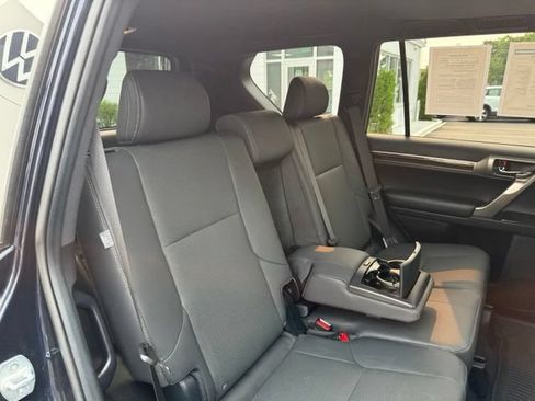 Used 2021 Lexus GX 460 Premium w/ Premium Package AWD/4WD image 26