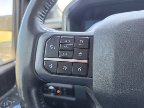 Used 2023 Ford F350 Lariat w/ Lariat Ultimate Package AWD/4WD image 19