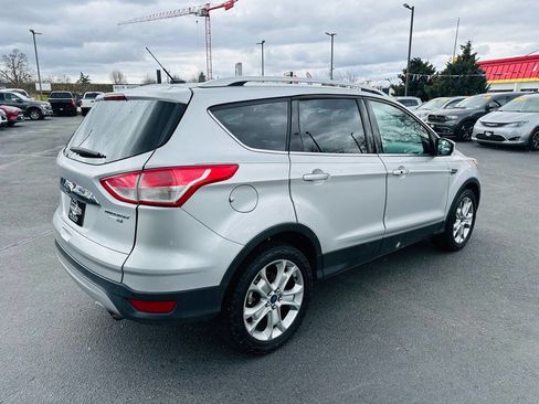 Used 2016 Ford Escape Titanium image 7