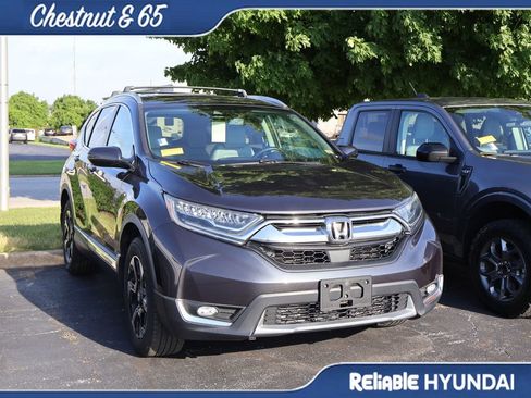 Used 2019 Honda CR-V Touring image 2