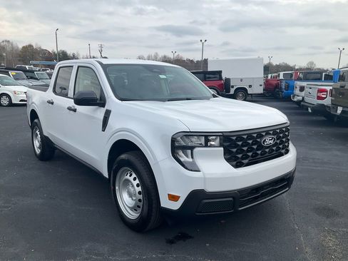 New 2025 Ford Maverick XL w/ Equipment Group 102A image 3