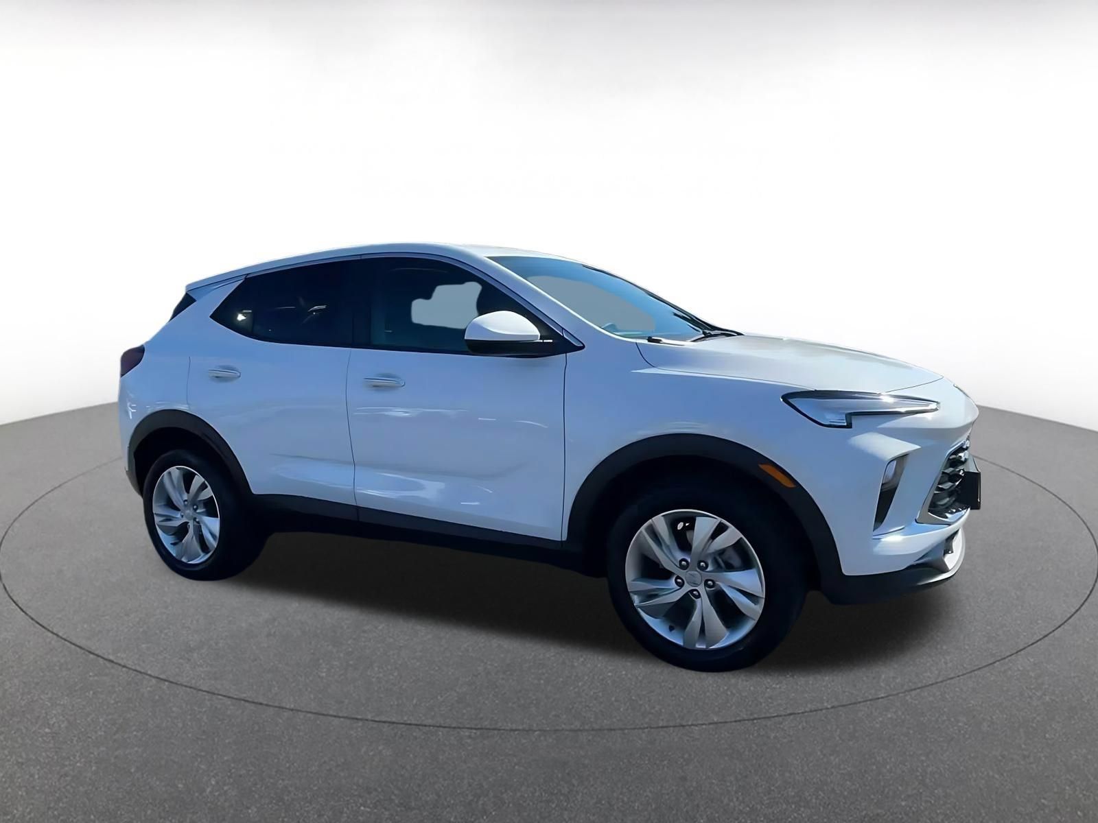 Used 2026 Buick Encore GX Preferred AWD/4WD image 2