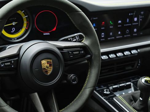 Used 2022 Porsche 911 GT3 RWD image 19