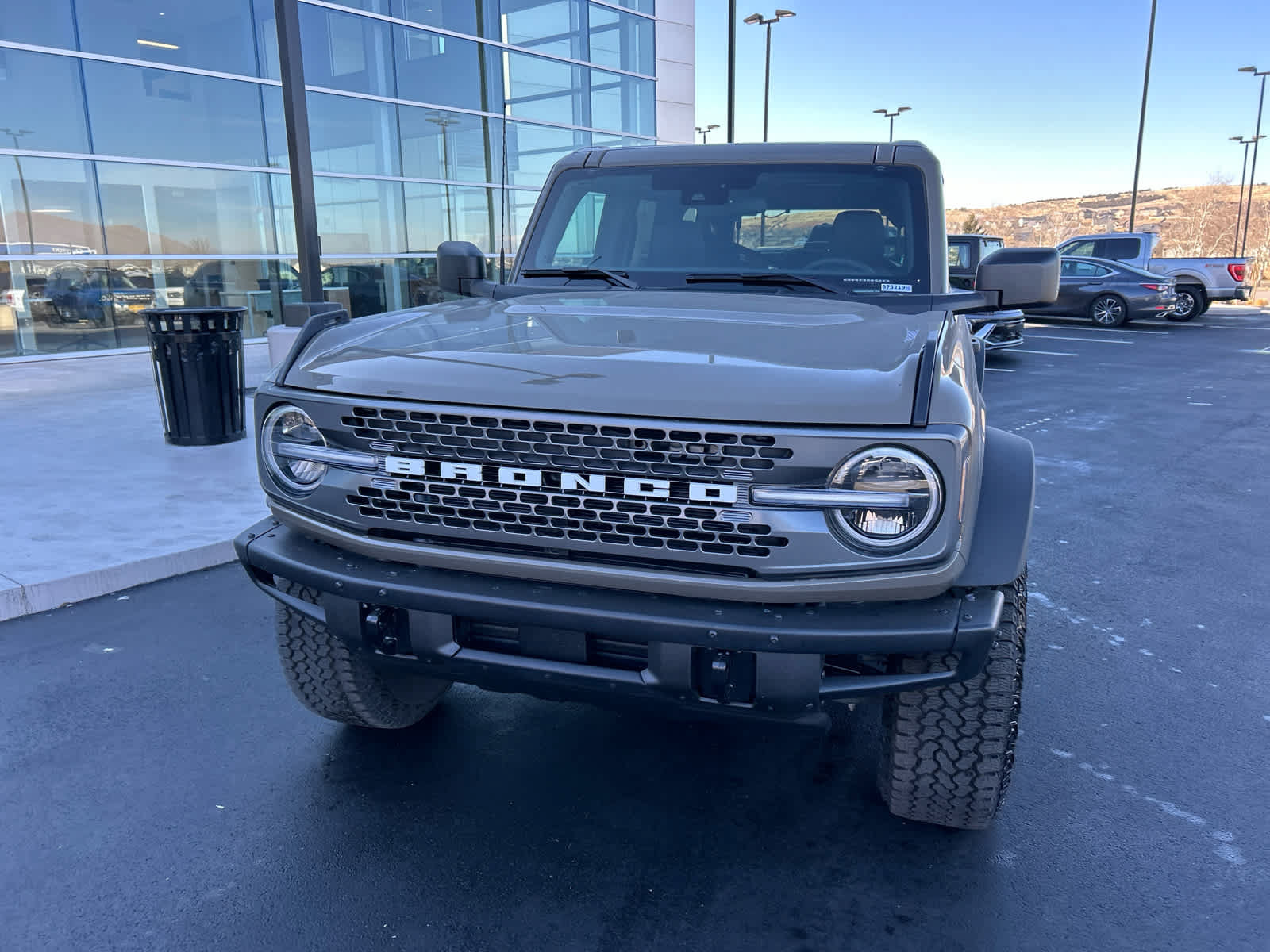 Used 2025 Ford Bronco Badlands w/ Sasquatch Package AWD/4WD image 3