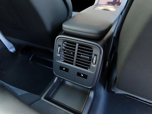 New 2025 Porsche Taycan 4S AWD/4WD image 15