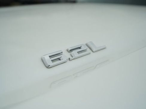 Used 2019 Chevrolet Silverado 1500 LTZ image 37