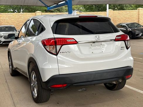 Certified 2022 Honda HR-V LX image 8