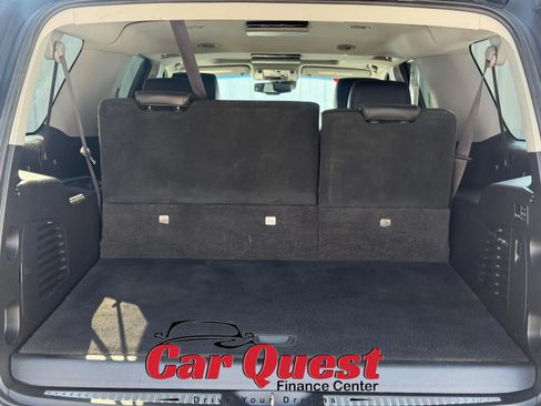 Used 2017 GMC Yukon XL Denali w/ Open Road Package AWD/4WD image 15