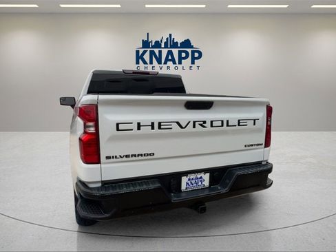 Used 2024 Chevrolet Silverado 1500 Custom w/ Turbomax Blackout Package image 4
