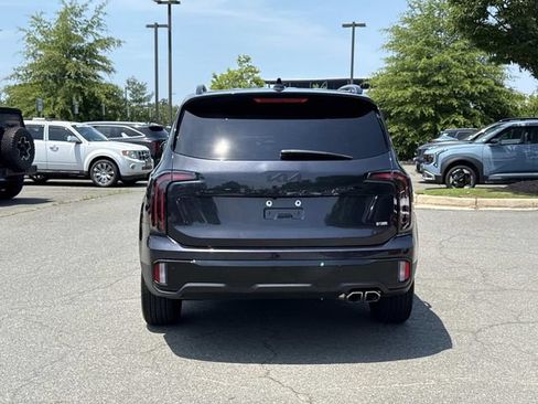 Used 2025 Kia Telluride EX X-Line AWD/4WD image 3