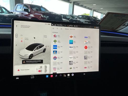 Used 2025 Tesla Model 3 Long Range RWD image 36