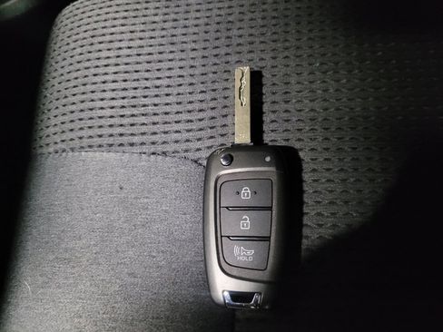 Used 2022 Hyundai Santa Fe SE image 32