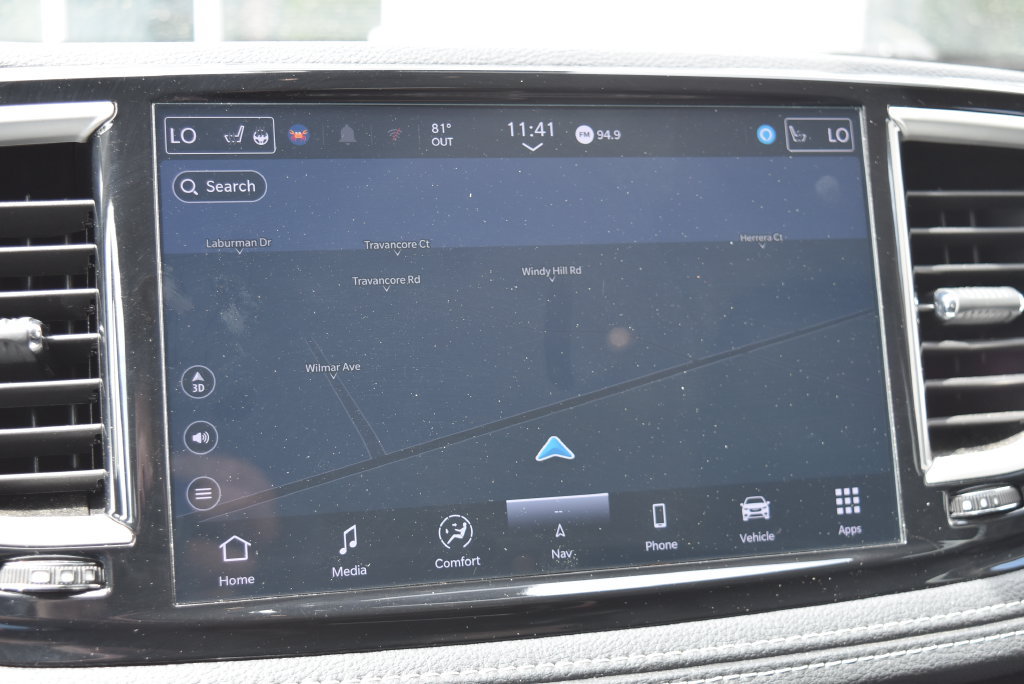 Used 2024 Chrysler Pacifica Limited FWD image 14